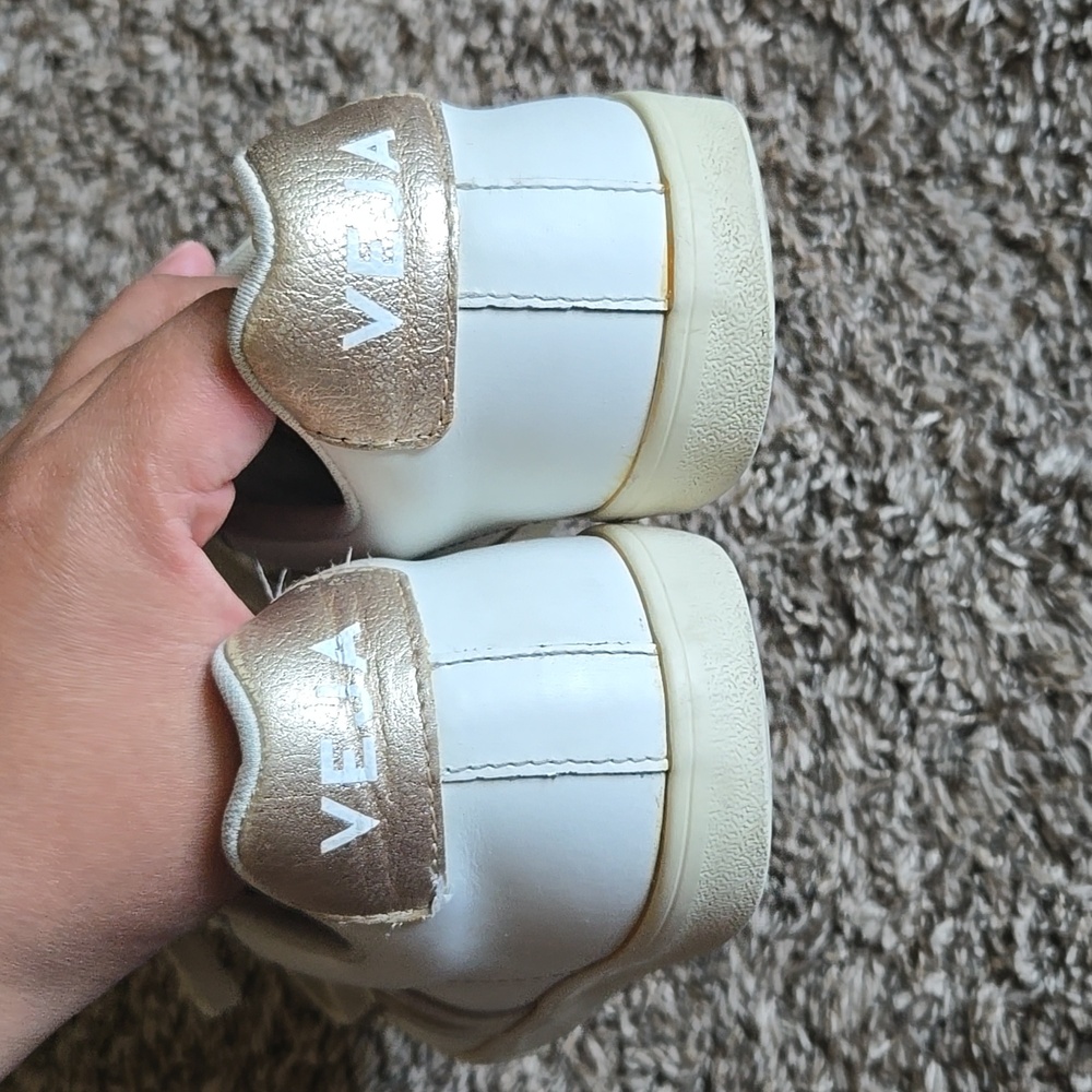 Veja Women's Sneakers in White and Gold - Picture 5 of 13